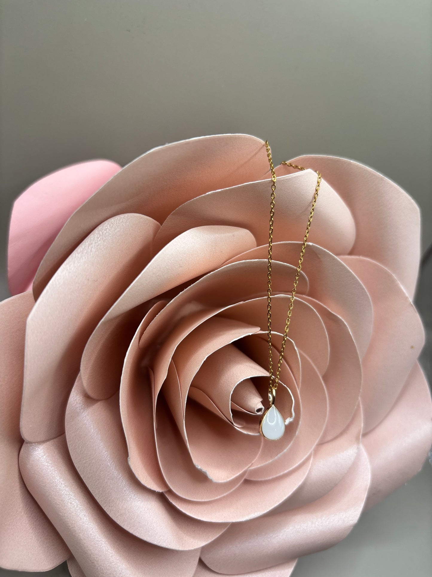 Pendentif goutte Maternel en Or