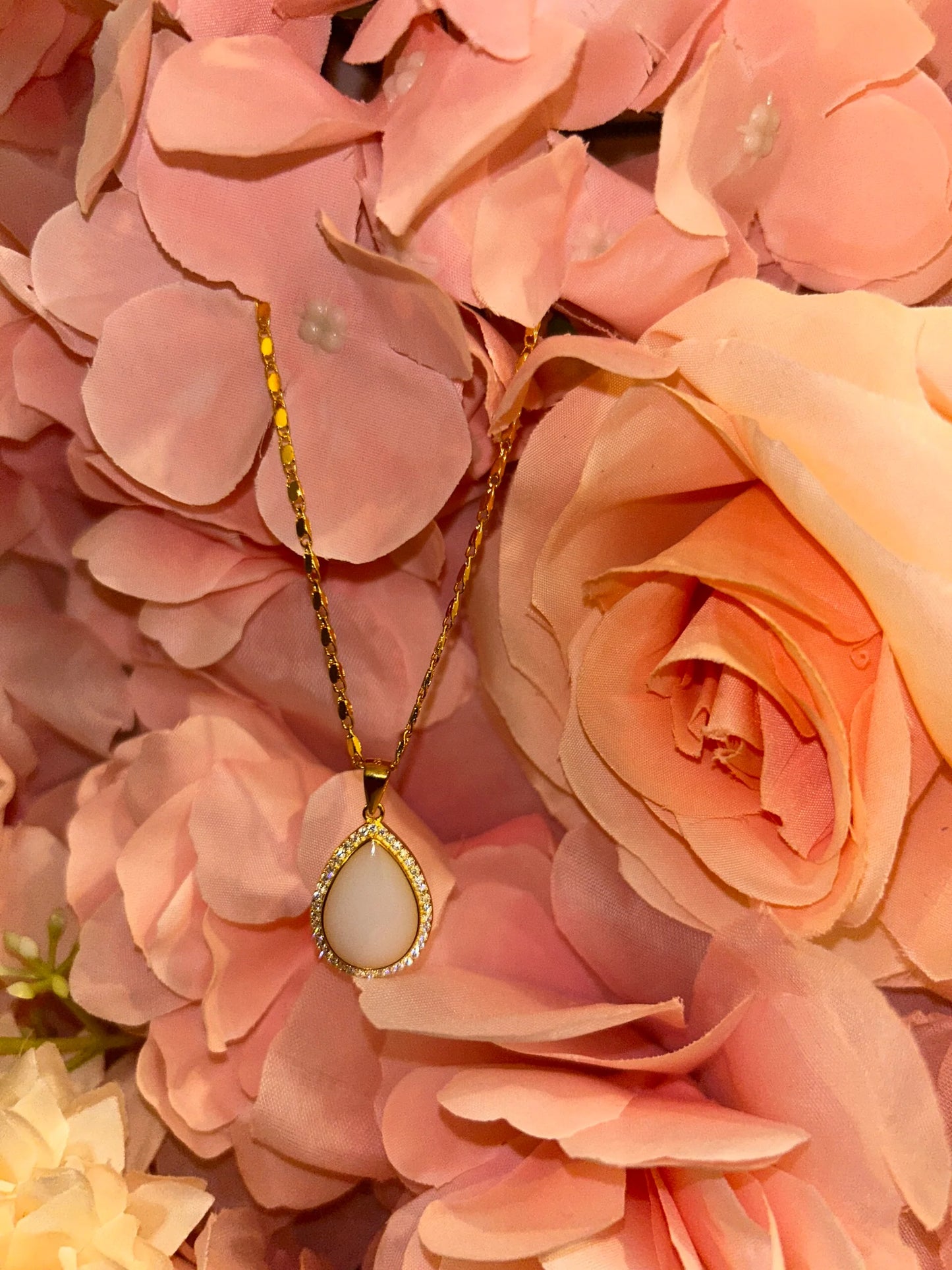 Collier Angèle