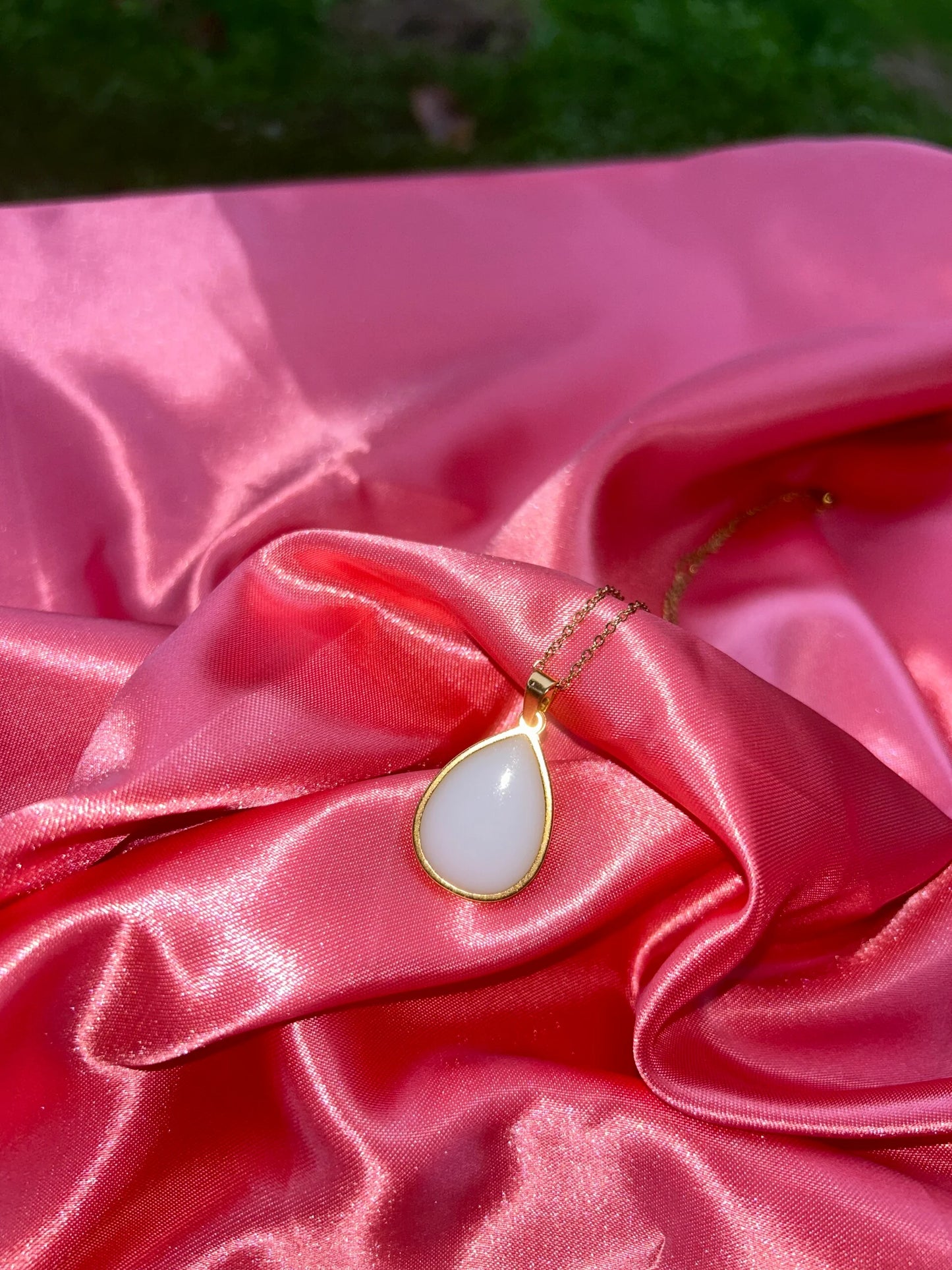 Collier Aria
