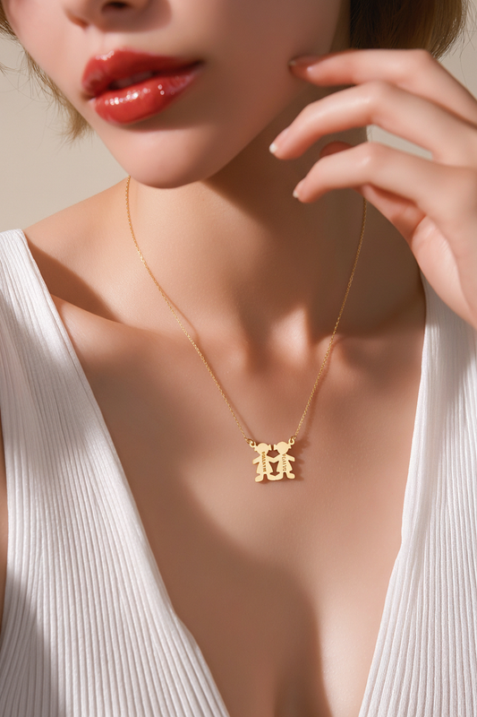 Collier personnalisé mes enfants avec gravure en Or 18 carats