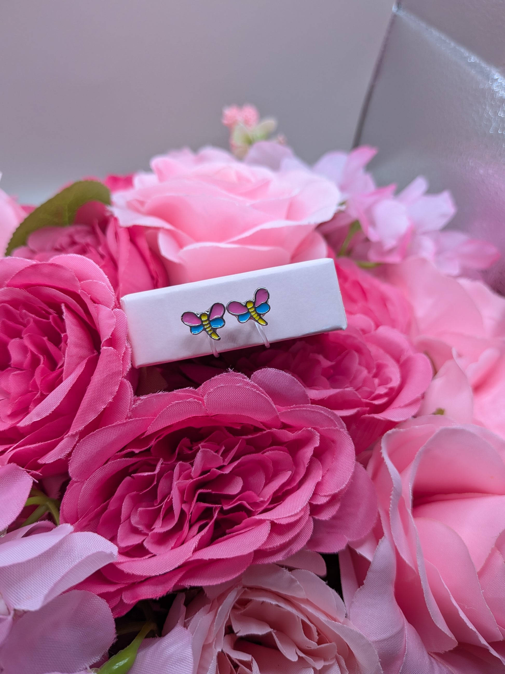 Boucles d'oreilles clips enfant Boucles d'oreilles sans perçage fille Boucles d'oreilles non percées enfant Bijoux enfant sans perçage Faux piercings oreilles enfant Clips oreilles plastique invisible Boucles d'oreilles clips anti-douleur Bijoux enfant hypoallergéniques sans perçage Clips oreilles bébé sans perçage

