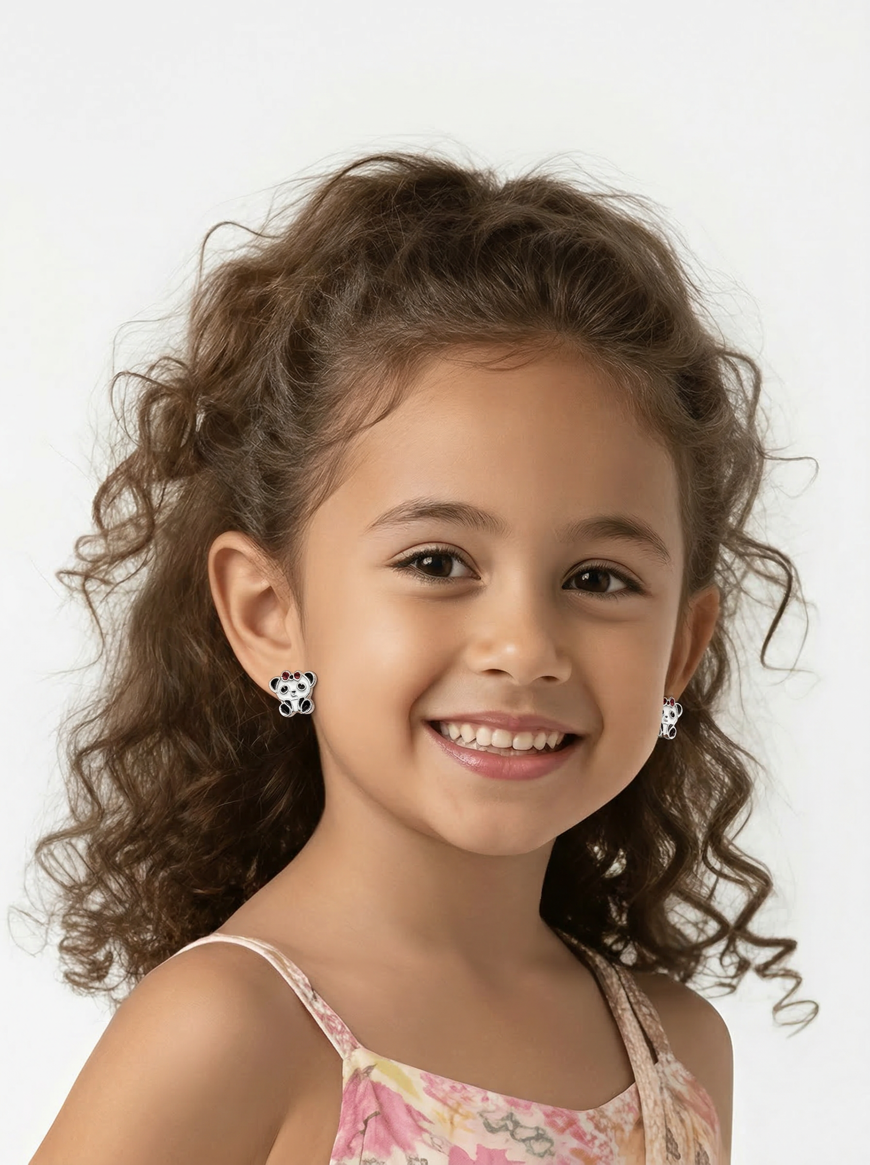 Boucles d'oreilles clips licorne Boucles d'oreilles clips animaux Où trouver des boucles d'oreilles pour petite fille qui n'a pas les oreilles percées ? Quelles boucles d'oreilles choisir pour un enfant qui perd ses bijoux ? Comment mettre des boucles d'oreilles clips sans faire mal ? Meilleurs bijoux sans perçage pour peaux sensibles.