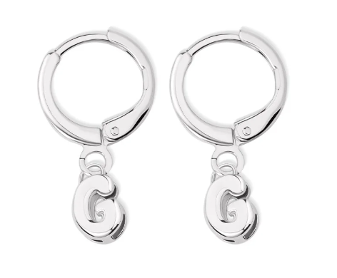 Boucles d’oreilles Sadie – Initiales en forme de ballon
