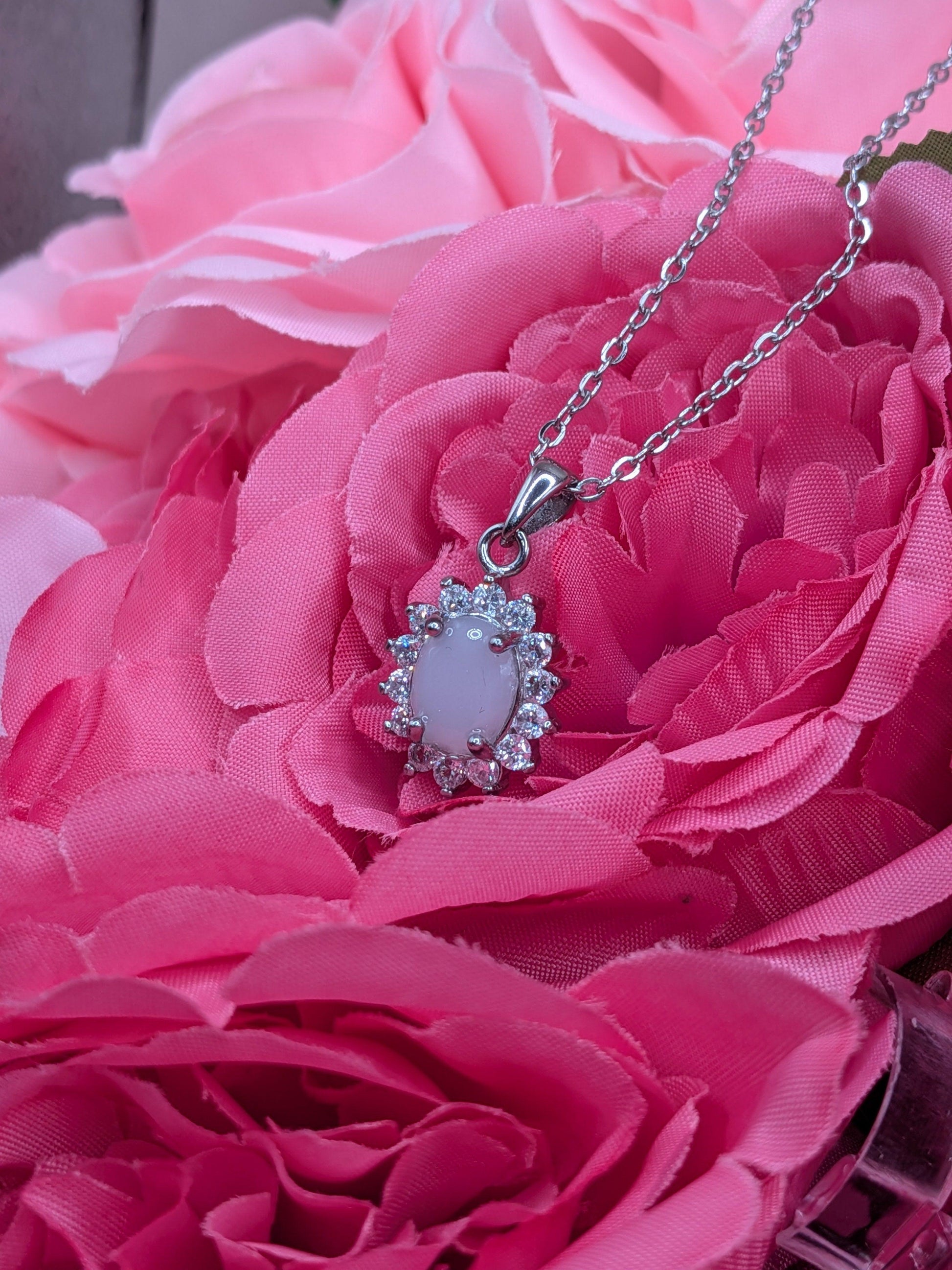Collier lait maternel Romane.