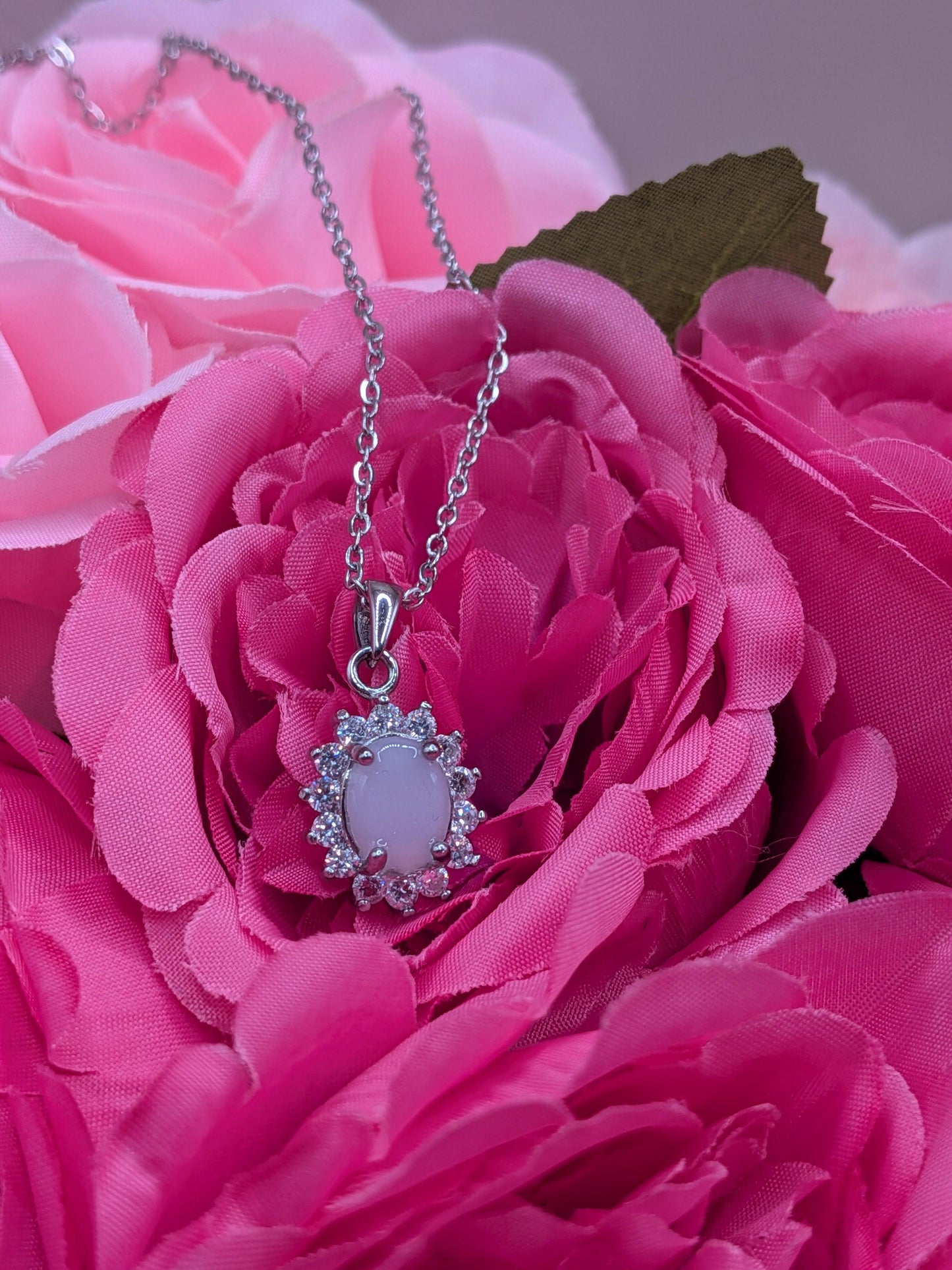 Collier lait maternel Romane – Bijoux au lait maternel artisanal Mon Bijou Lacté
