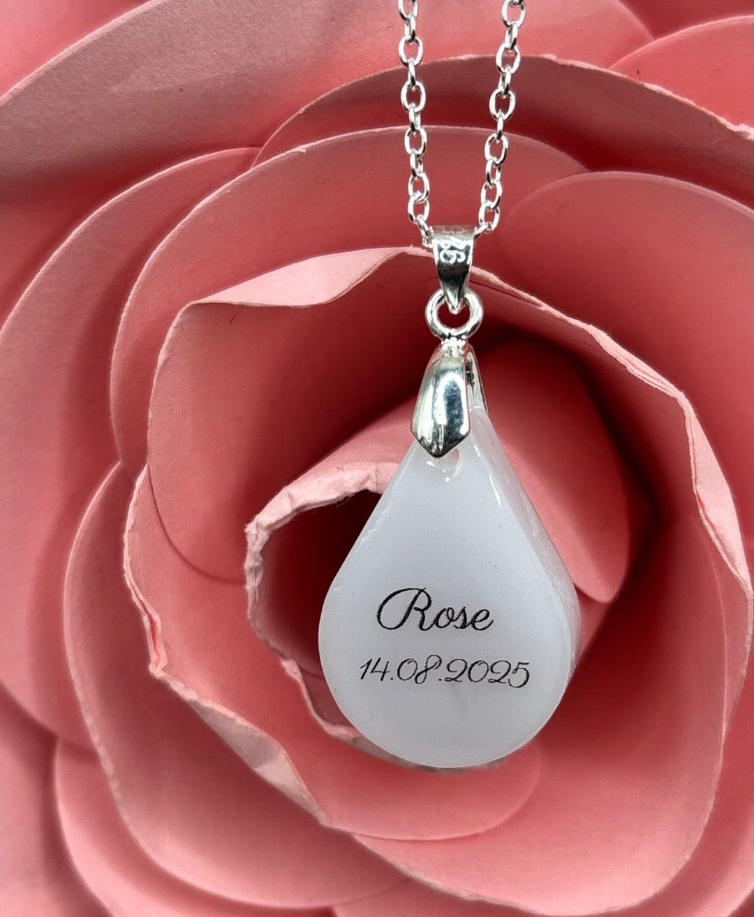 Collier lait maternel Nosica – Bijoux au lait maternel artisanal Mon Bijou Lacté
