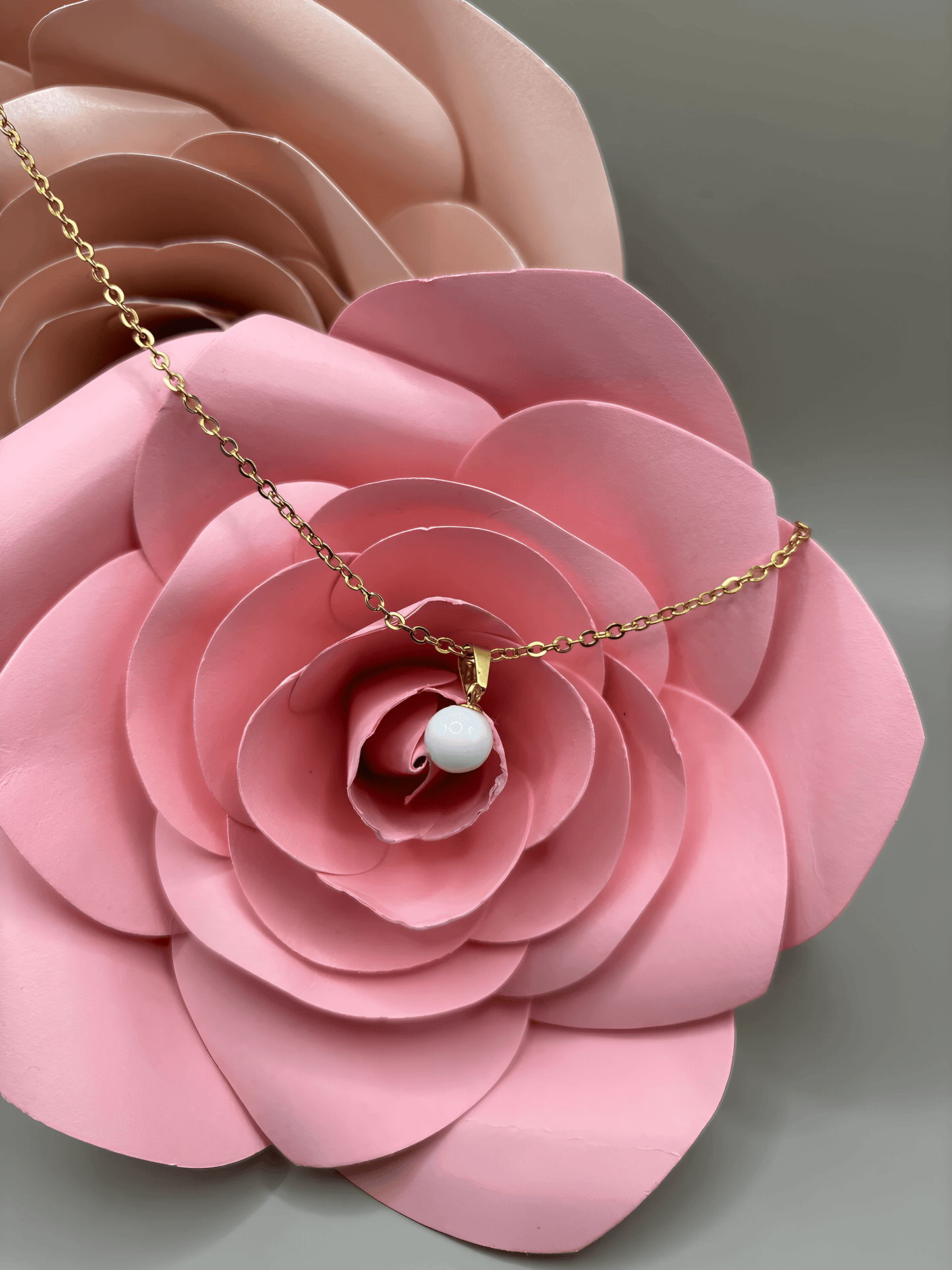 Collier perle de lait