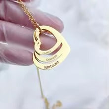 Collier Personnalisé Cœurs – Gravez jusqu’à 5 prénoms 💖