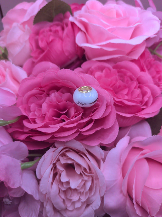 Charm Perle Lactée en Or 14 Carats et 18 Carats Personnalisé