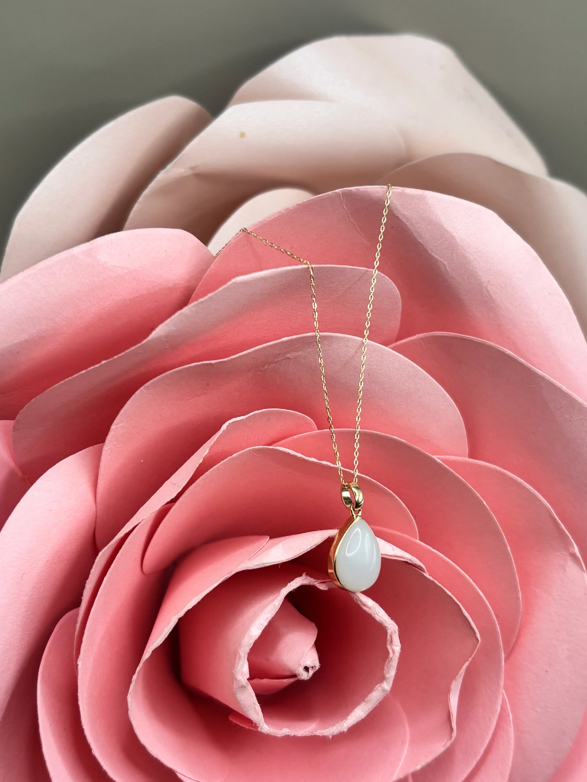 Pendentif goutte Maternel bijou lait maternel Mon Bijou Lacté